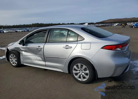 2021 Toyota Corolla Le z USA, uszkodzony, nr VIN JTDEPMAE0MJ172550